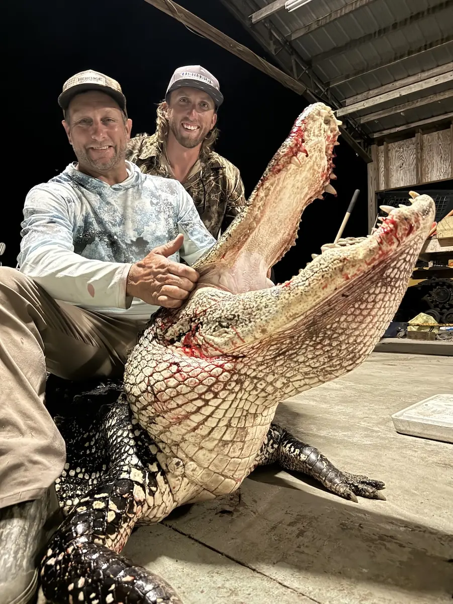 Florida Panhandle Guided Alligator Hunts 10 gator hunt crew 1 - Panama City Pontoon Rentals and Jet Ski Tours